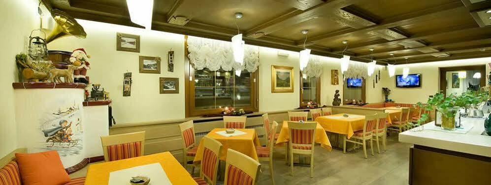 Hotel Ristorante Cassana Livigno Extérieur photo