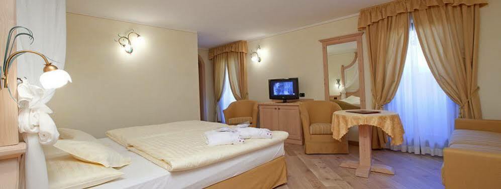 Hotel Ristorante Cassana Livigno Extérieur photo